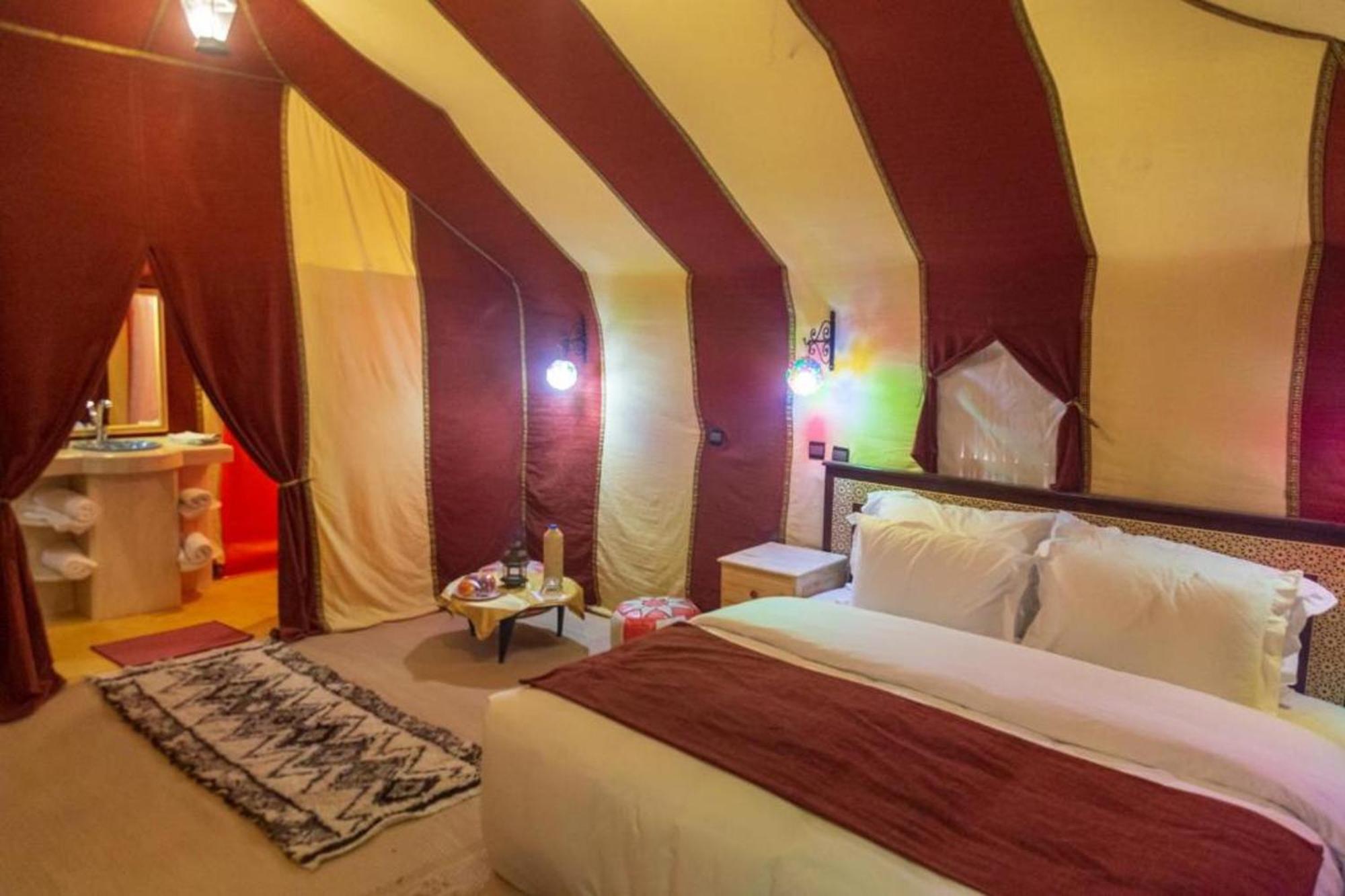 Zahra Luxury Desert Camp Мерзуга Экстерьер фото